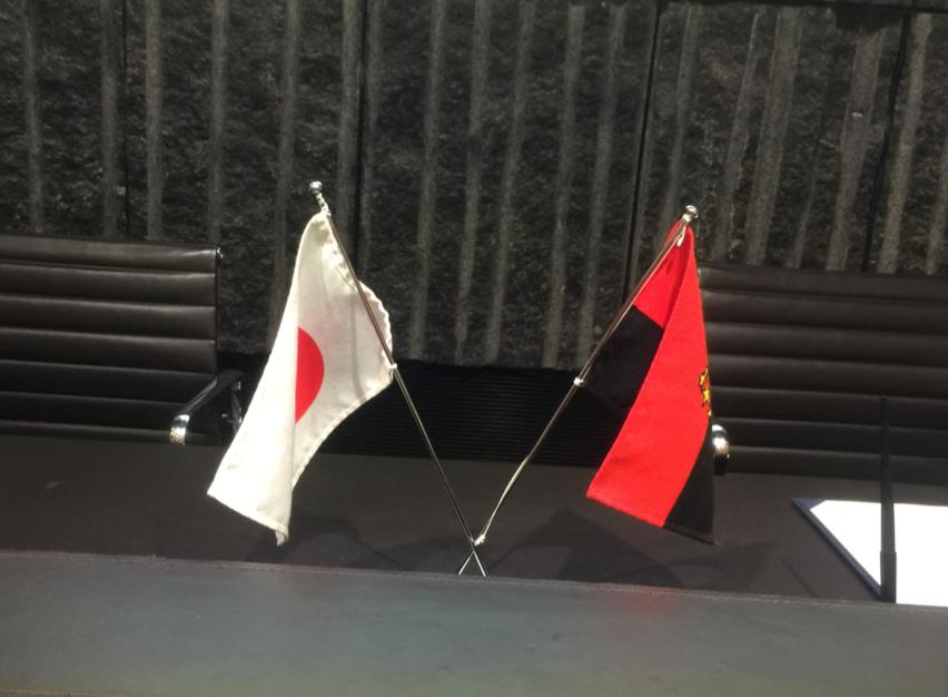 ANGOLA E JAPÃO