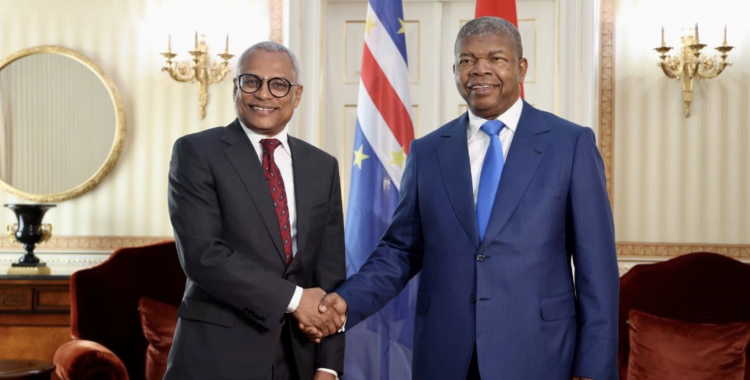 CABO VERDE FESTEJA AMANHÃ 50 ANOS DE INDEPENDÊNCIA. JOÃO LOURENÇO ESCREVE A SEU HOMÓLOGO