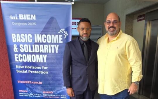 Presidente do Partido Liberal está no Brasil para participar no Congresso Internacional da Bien