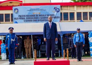 GOVERNADOR PRESTIGIA 50.º ANIVERSÁRIO DA POLÍCIA NACIONAL NO CUANZA-NORTE