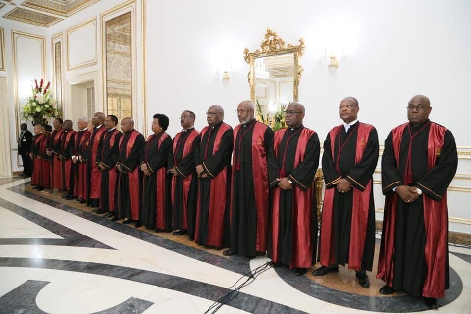 João Lourenço apela a novos magistrados tomarem medidas que desencorajam violência sexual e vandalização dos bens públicos