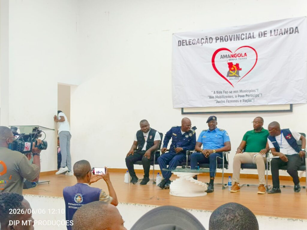AMANGOLA em Luanda junta diversos autores sociais para discutir a vandalização dos bens públicos e privados