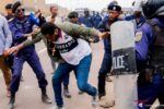 RDC: activistas saem às ruas de Kinshasa contra proposta que poderá abrir caminho para um terceiro mandato de Tshisekedi
